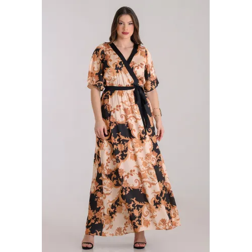 Plus Size Φόρεμα Σατέν Κρουαζέ Μαύρο Χρυσό