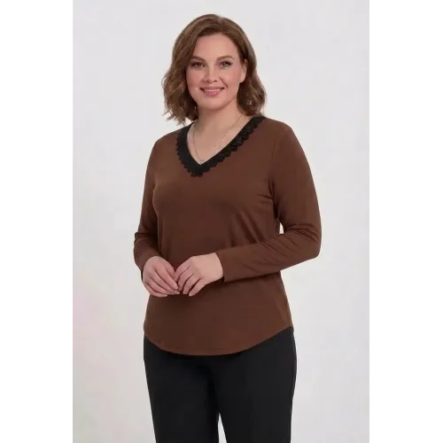 Plus Size Μπλούζα Με Suede Καφέ