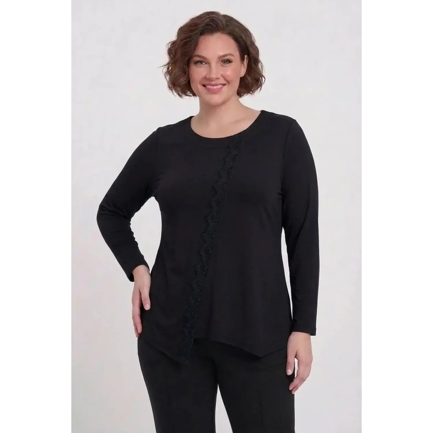 Plus Size Μπλούζα Με Δαντέλα Μαύρο