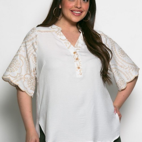 Plus Size Μπλούζα Με Κέντημα Εκρού